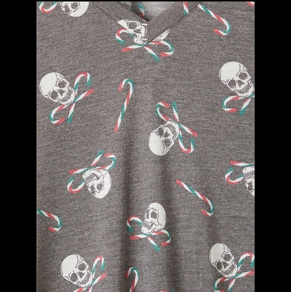 Torrid Raglan Tee - Picture 2 of 2